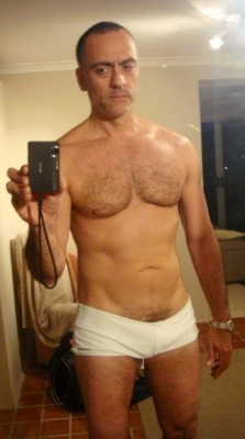 gay-daddies-admirer